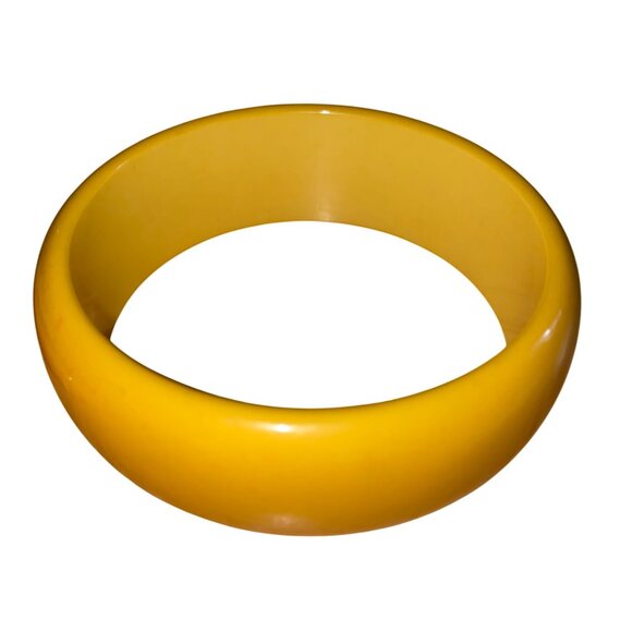 Pair Of Vintage Yellow Bakelite Bangle Bracelets Set - Picture 7 of 8